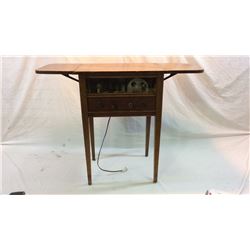 Bendix End Table Radio Model 646a