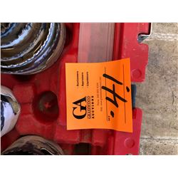 1 Milwaukee Hole Saw Kit (All Sizes)