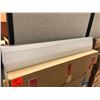 Image 2 : 6 Linear 4' Light Fixtures (Wall Mount)