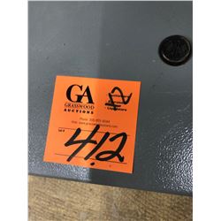 2 Panel Boxes