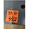 Image 1 : 2 Panel Boxes