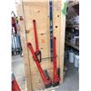 Image 3 : 1 Chain Wrench & 2 Large Pipe Wrenches Plus 4' Level