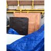 Image 4 : Cabinets, Desks and Tables