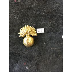 THE CANADIAN GRENADIER GUARDS CAP BADGE!