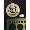 48 HIGHLANDERS CAP BADGE