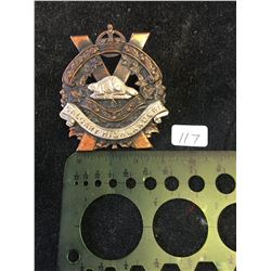 WWII THE CALGARY HIGHLANDERS CAP BADGE