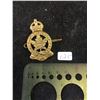 WWII ROYAL MONTREAL REGIMENT CAP BADGE