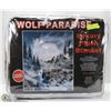 Image 1 : LUXURY PLUSH BLANKET -WOLF PARADISE