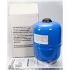 Image 1 : NEW 1.2 GALLON EXPANSION TANK
