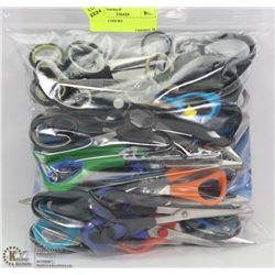 BAG OF SCISSORS