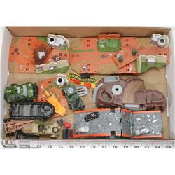 FLAT OF ARMY TOYS