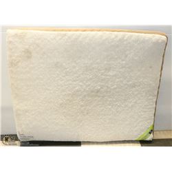 LARGE PET BED, 42 X 35