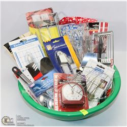 BOWL OF KITCHEN ACCESSORIES