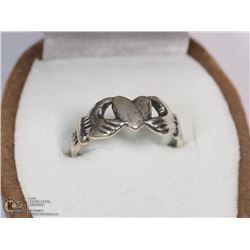 STERLING SILVER RING SIZE 2.75