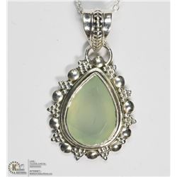STERLING SILVER CHALCEDONY NECKLACE (5 GRAMS)