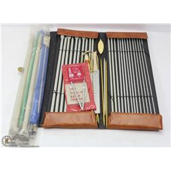 LOT OF KNITTING + CROCHET NEEDLES