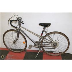 MEDALIST 26" 10 SPEED BIKE