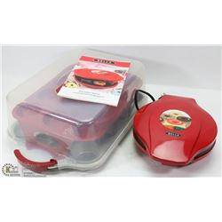 CUPCAKE PAN + CARRIER WITH MINI DONUT MAKER