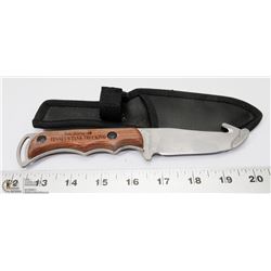 SKINNING KNIFE WITH BELT POUCH