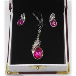 CRYSTAL FASHION PINK NECKLACE