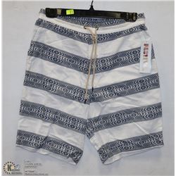 NEW MENS SHORTS SIZE 28
