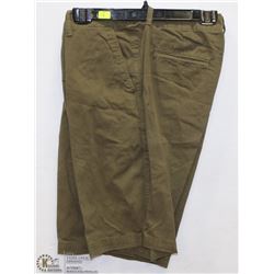 NEW MENS SHORTS SIZE 32