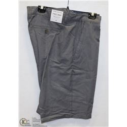 NEW MENS SHORTS SIZE 38