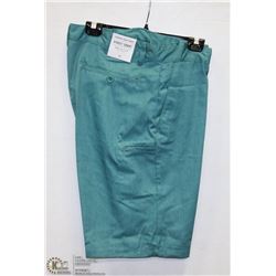 NEW MENS SHORTS SIZE 38