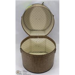 VINTAGE DELUXE HAT AND WIG BOX
