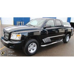 2011 DODGE DAKOTA SLT