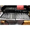 Image 8 : HUSKY 2PC 14 DRAWER ROLLING TOOL BOX WITH TOOLS