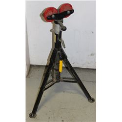 SUMNER PIPE STAND