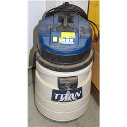 WINDSOR COMMERCIAL VACCUM