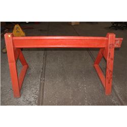 70" PLASTIC ORANGE CONSTRUCTION BARRIER
