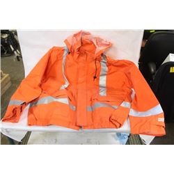 NASCO / NOMEX HI-VIZ 2PC. RAINGEAR SIZE  2XL