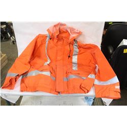 NASCO / NOMEX HI-VIZ 2PC. RAINGEAR SIZE  2XL