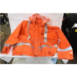 NASCO / NOMEX HI-VIZ 2PC. RAINGEAR SIZE  2XL