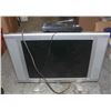 Image 1 : PHILLIPS 20" LCD TV / DVD PLAYER