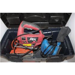 TOOLBOX WITH BLACK & DECKER DUAL ACTION SANDER,