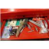 Image 4 : RED 3 DRAWER TOP TOOL CHEST W/ TOOLS AND CONTENTS
