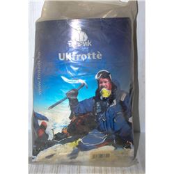 NEW PAIR OF DJUPIVIK LONG-JOHNS SIZE: XL