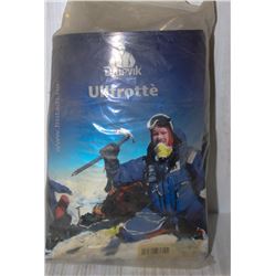 NEW PAIR OF DJUPIVIK LONG-JOHNS SIZE: XL