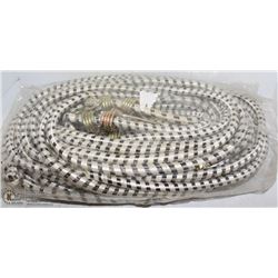 LOT OF BUNGEE CORDS