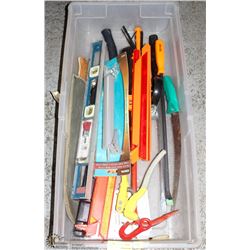 FLAT W/ ASSORT. HAND TOOLS REFLECTOR STANDS