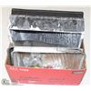 Image 1 : BOX OF PAINTER TRAYS AND OTHER