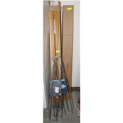 3 BOXES OF ATLAS GRAHAM BREAKAWAY DUST MOPS