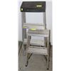 Image 1 : LOT OF 2 ALUMINUM STEP LADDERS