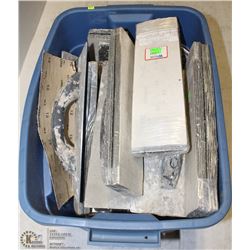 TOTE OF ASSORTED TROWELS AND SANDPAPER