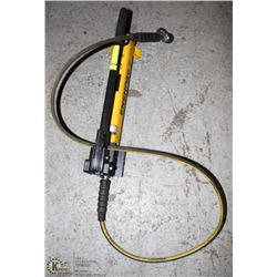 ENERPAC P392 HAND PUMP.