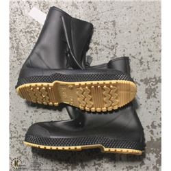 CASE OF HONEYWELL SERVUS SIZE:15 RUBBER OVERBOOTS